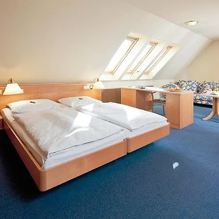Garni Schumacher Hotell 2*