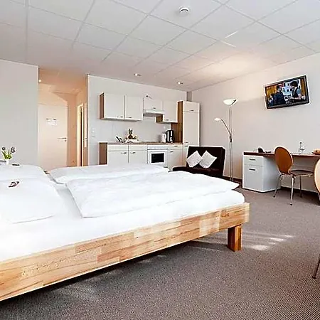 Garni Schumacher Hotell