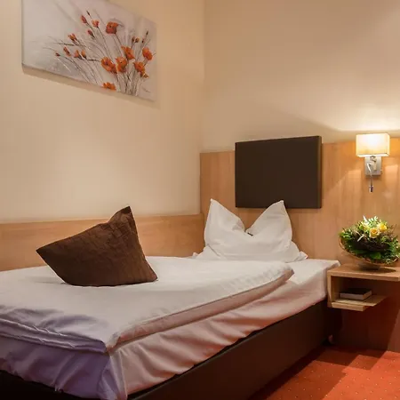 Garni Schumacher Hotell