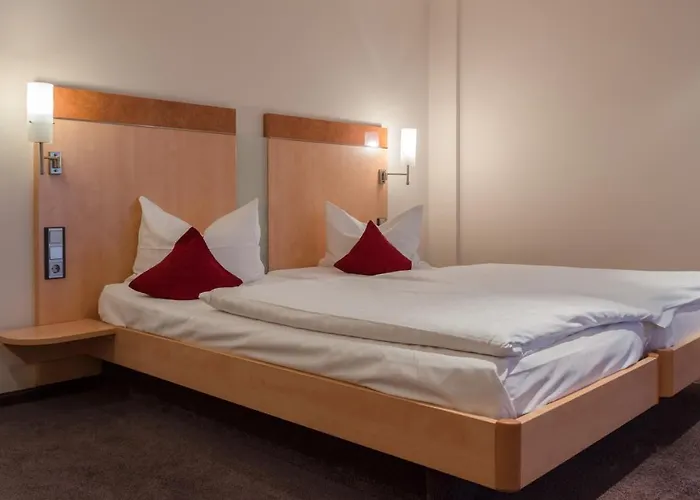 舒马赫加尼酒店 2* 菲尔德施塔特